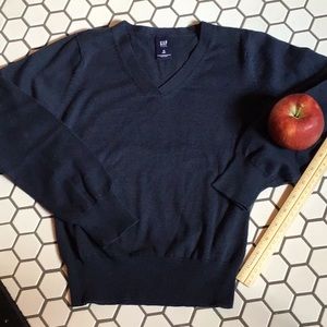 GAP Girls Navy Long Sleeve V-neck Pullover